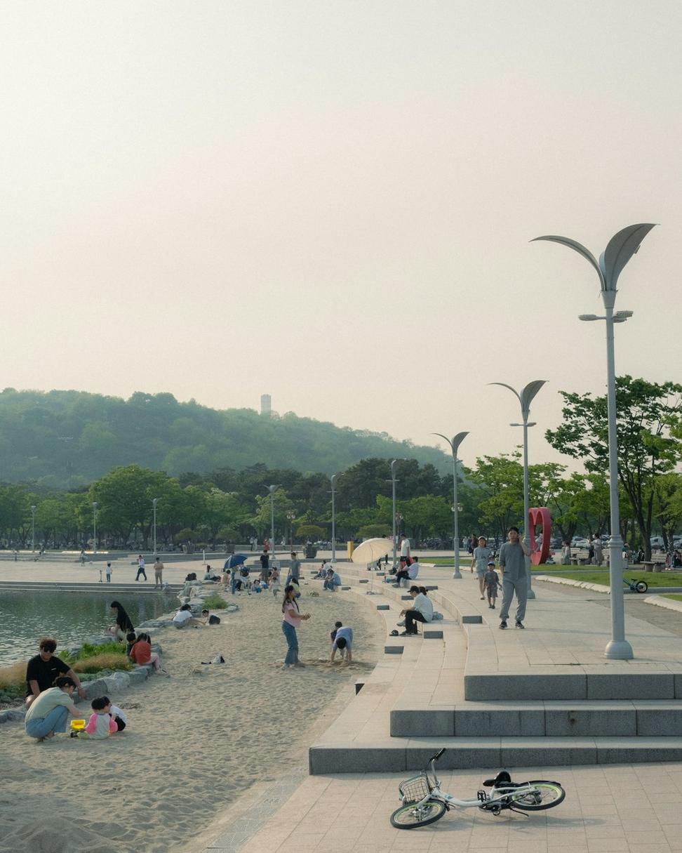 Confluence Square