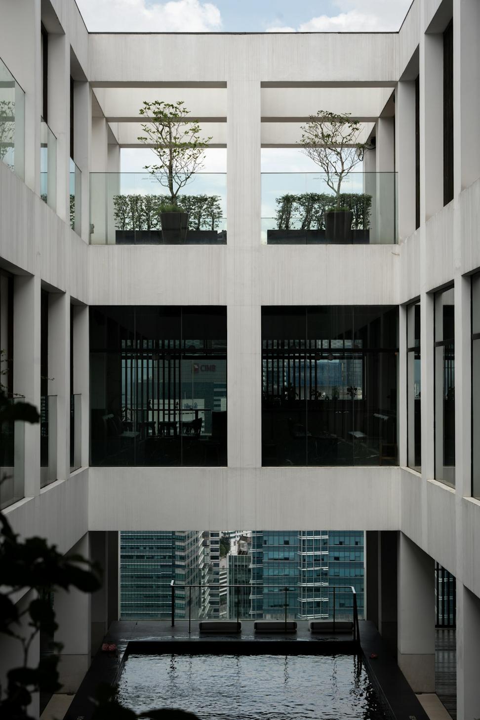 Aether Flux Quilon Office